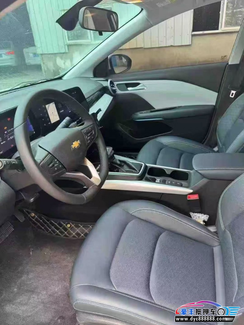 25年雪佛兰科鲁泽轿车抵押车出售