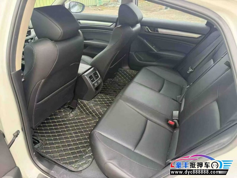 22年本田雅阁轿车抵押车出售