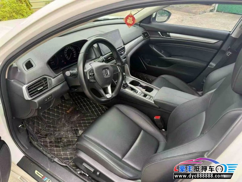 22年本田雅阁轿车抵押车出售