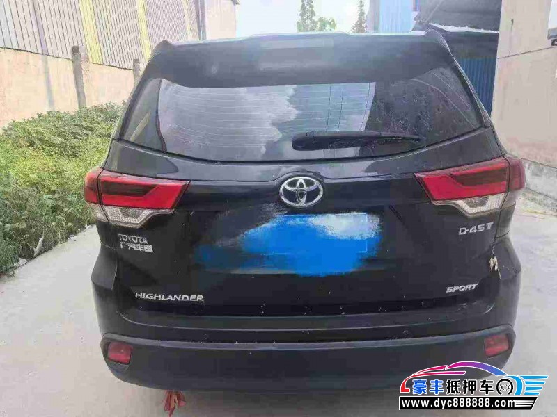 18年丰田汉兰达轿车抵押车出售