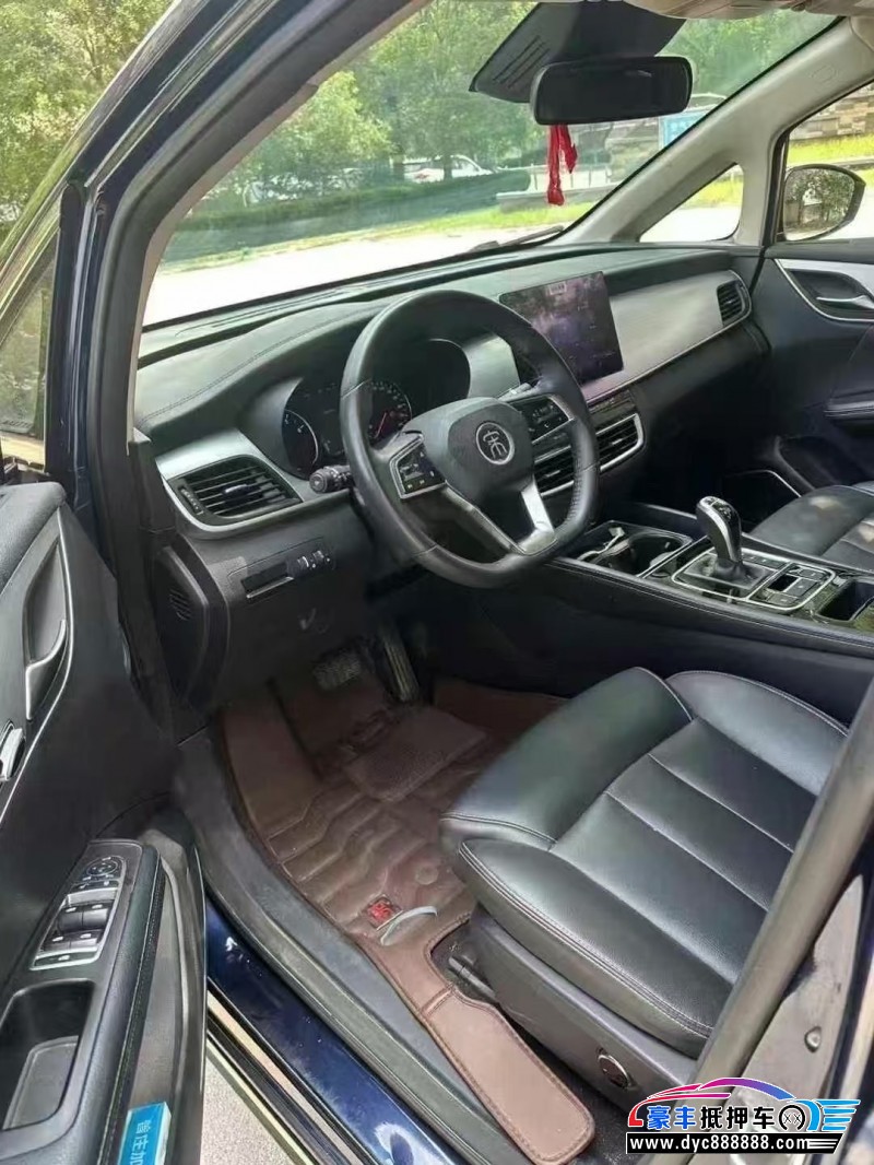 22年比亚迪宋轿车抵押车出售