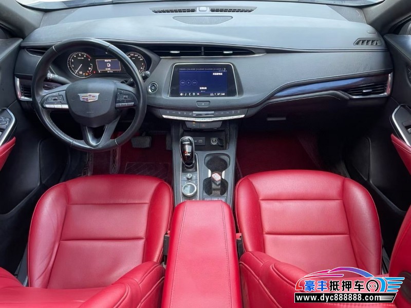 20年凯迪拉克XT4轿车抵押车出售