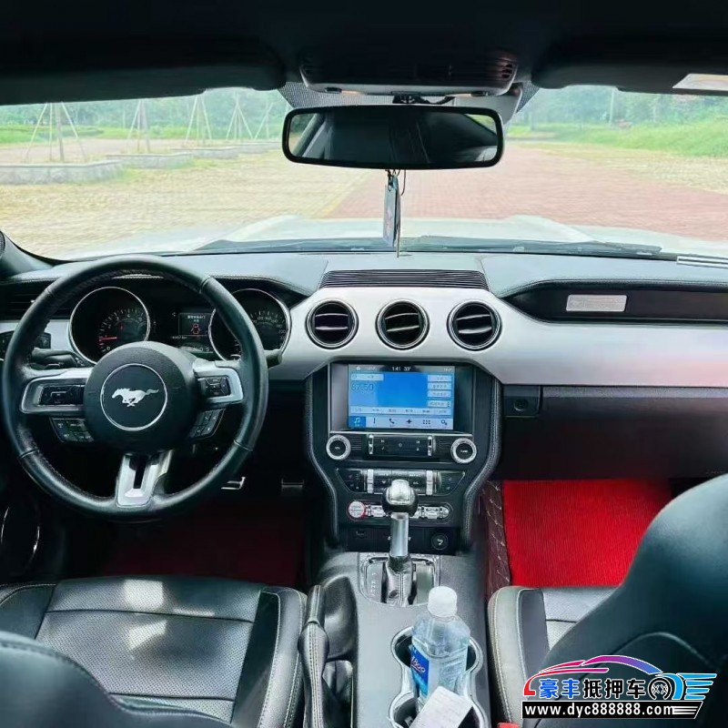 17年福特野马轿车抵押车出售