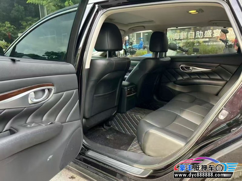 19年英菲尼迪Q70轿车抵押车出售