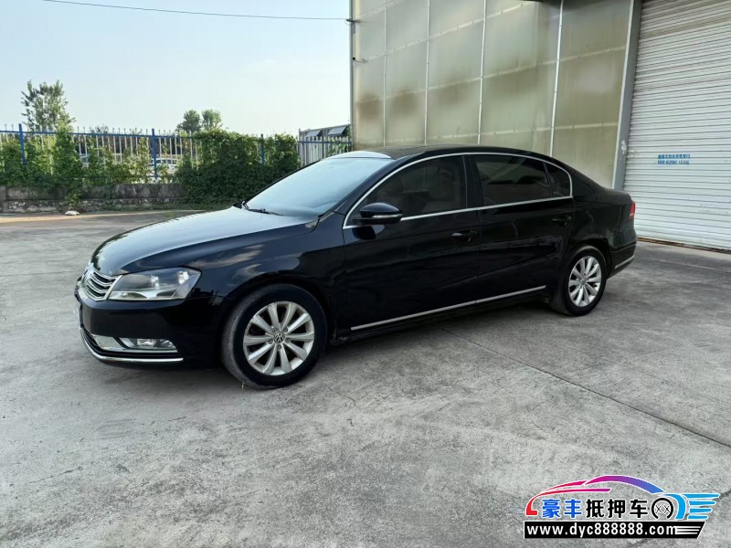 15年大众迈腾轿车抵押车出售