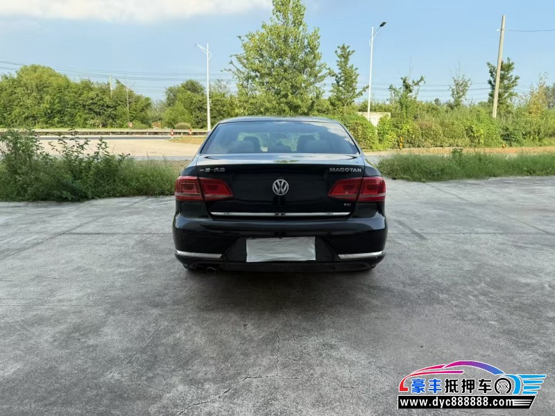 15年大众迈腾轿车抵押车出售