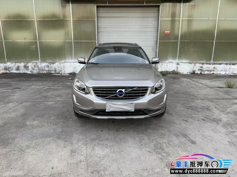 15年沃尔沃XC60轿车抵押车出售