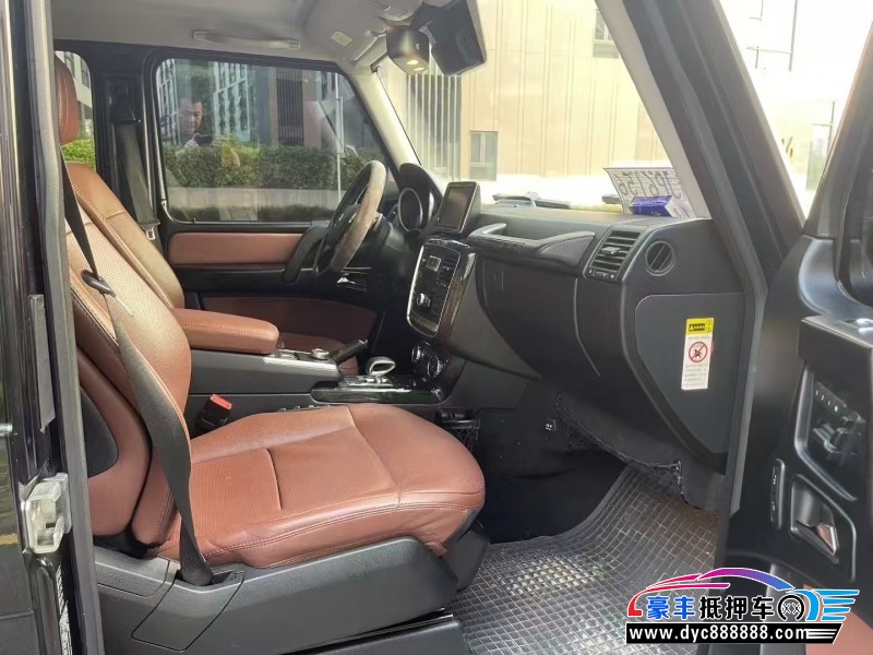 17年奔驰G轿车抵押车出售