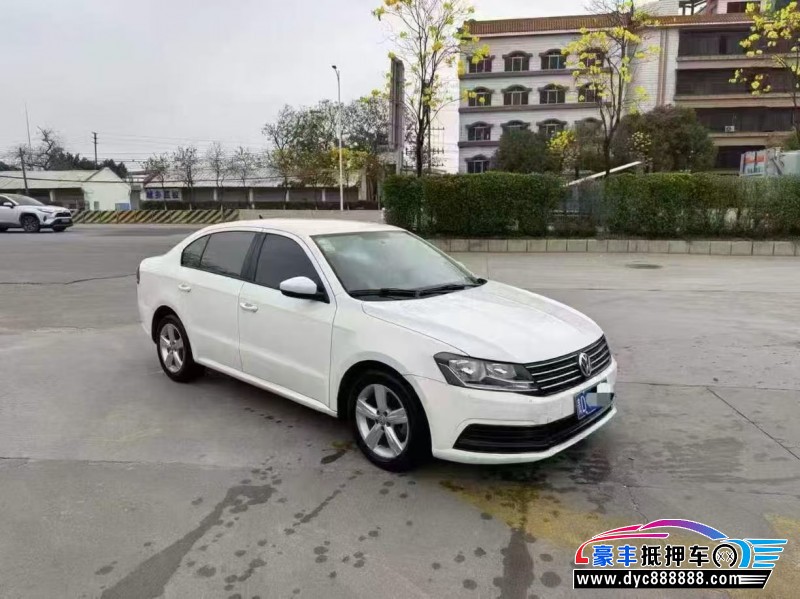 19年大众朗逸轿车抵押车出售