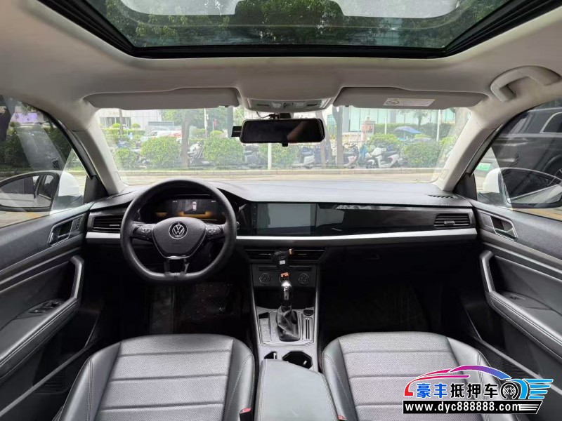 22年大众朗逸轿车抵押车出售