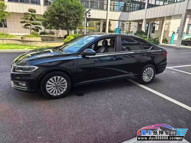 21年大众朗逸轿车抵押车出售