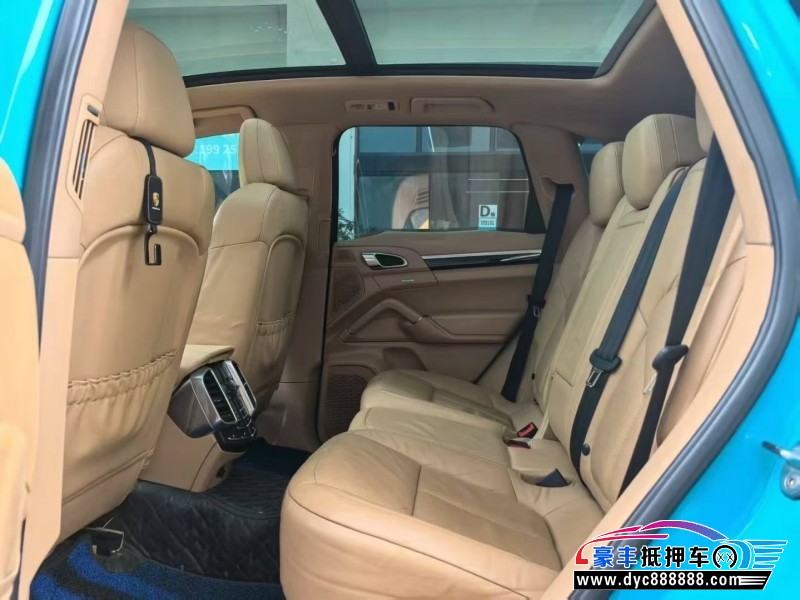 12年保时捷卡宴轿车抵押车出售