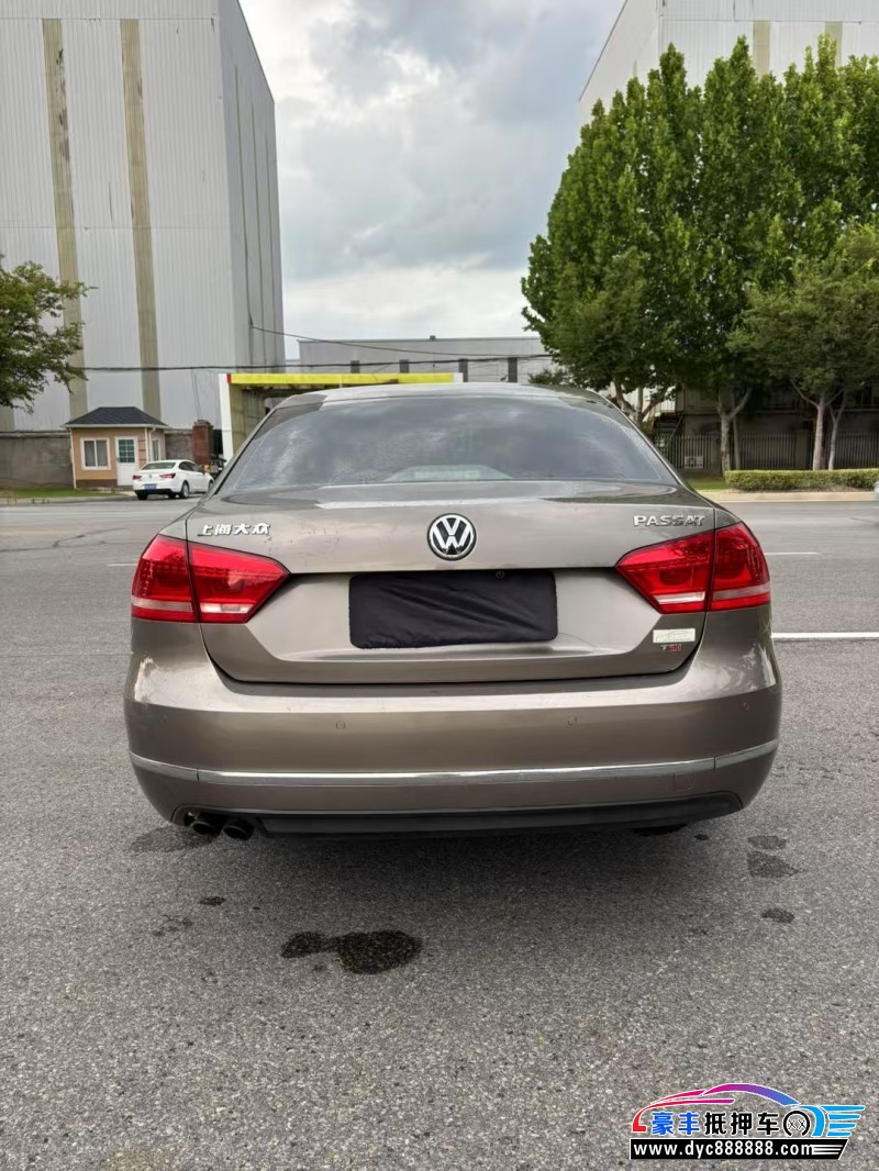 15年大众帕萨特轿车抵押车出售