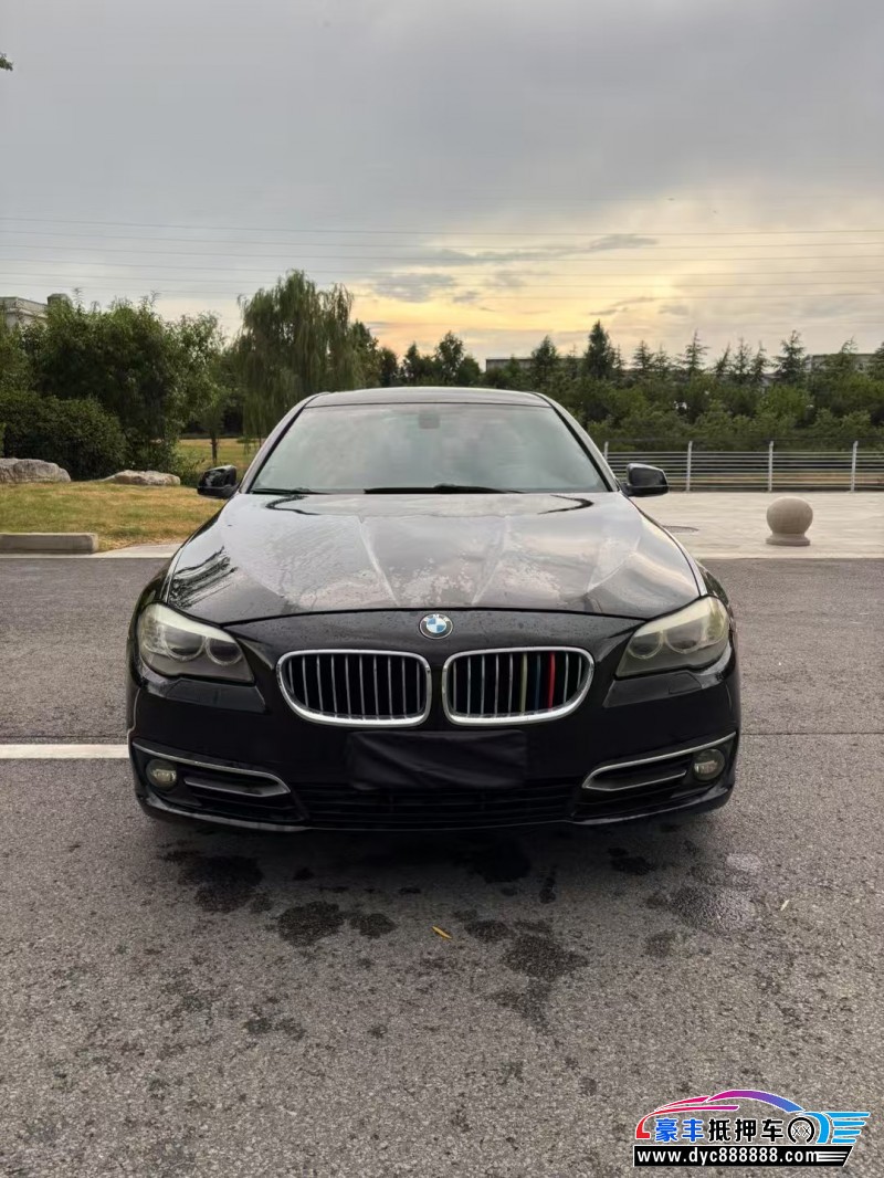 12年宝马5系轿车抵押车出售