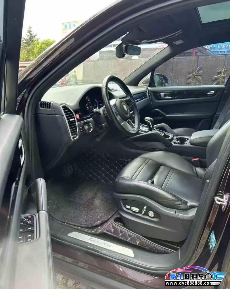 20年保时捷卡宴SUV抵押车出售