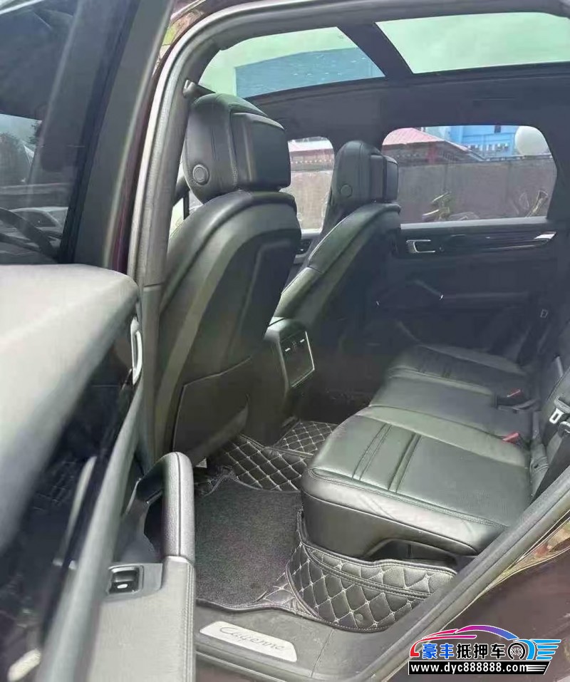 20年保时捷卡宴SUV抵押车出售