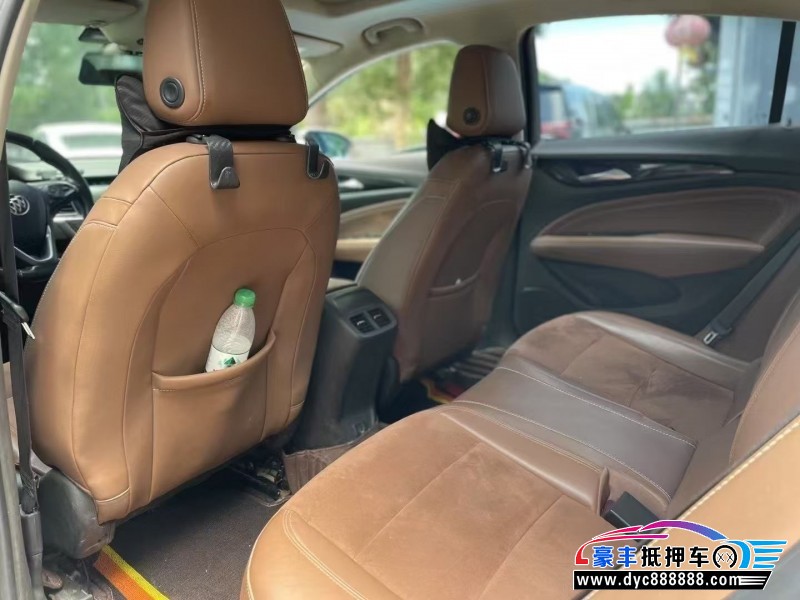 20年别克君威轿车抵押车出售