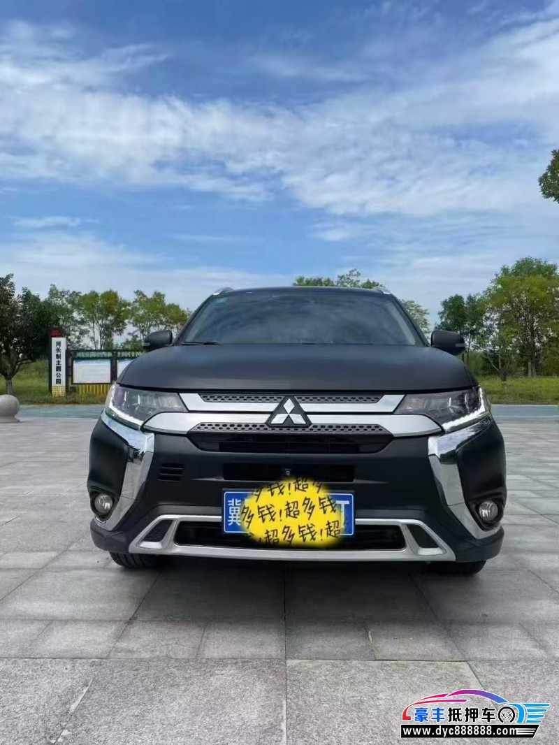 20年三菱欧蓝德轿车抵押车出售