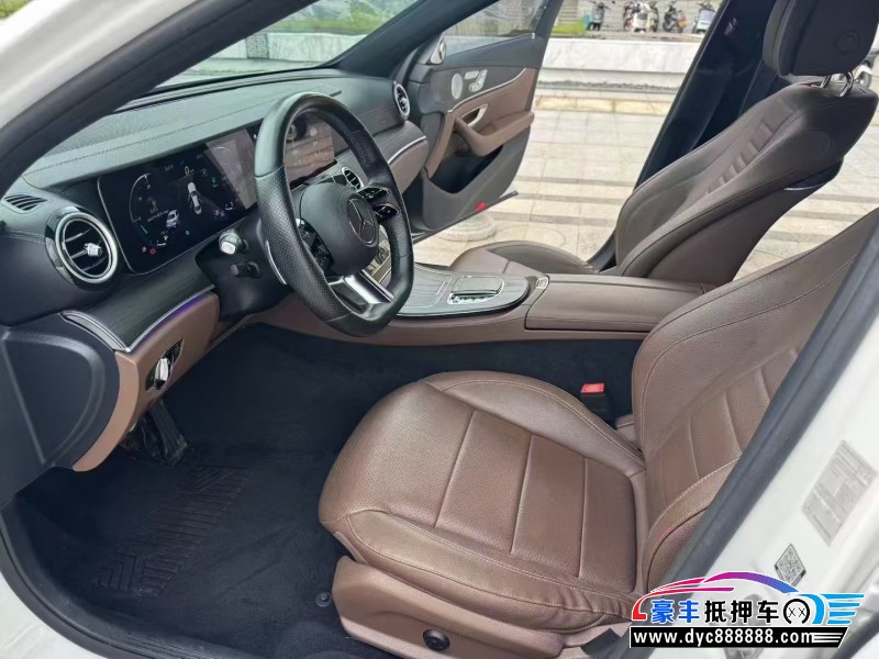 20年奔驰E轿车抵押车出售