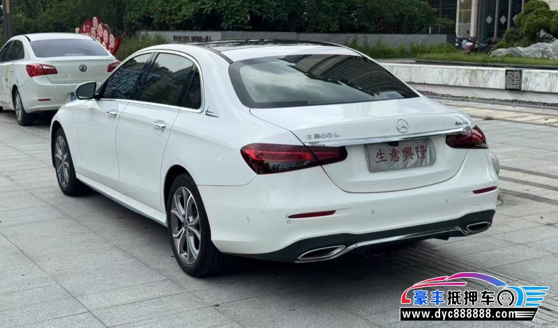 20年奔驰E轿车抵押车出售