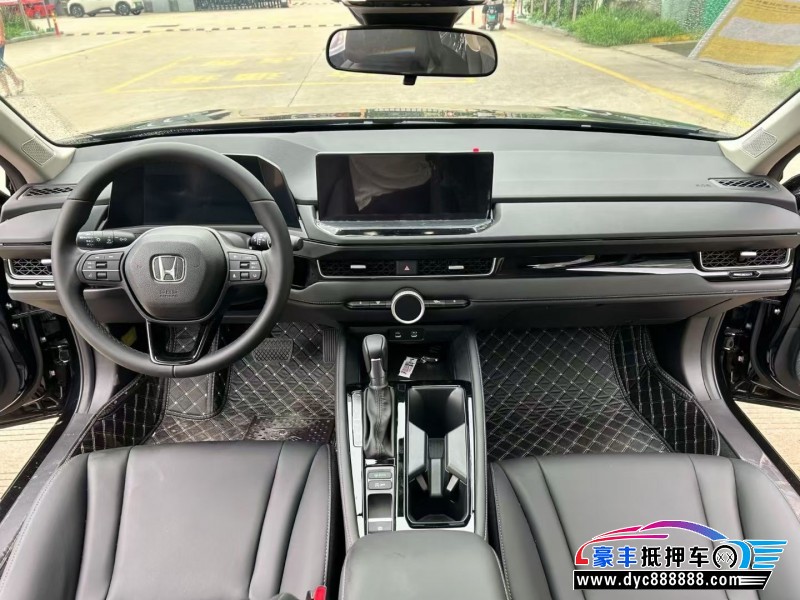 25年本田英诗派轿车抵押车出售
