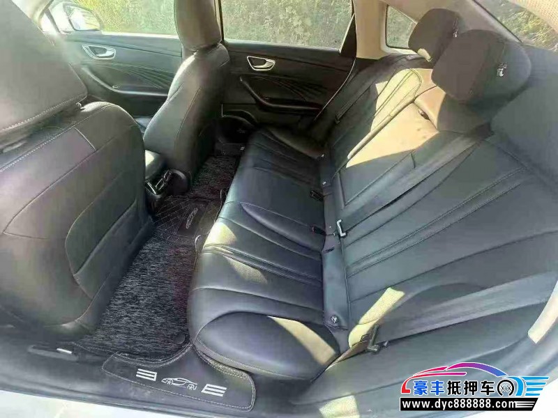 24年荣威D7轿车抵押车出售