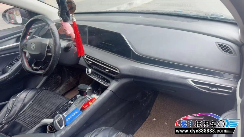 23年长安逸动轿车抵押车出售