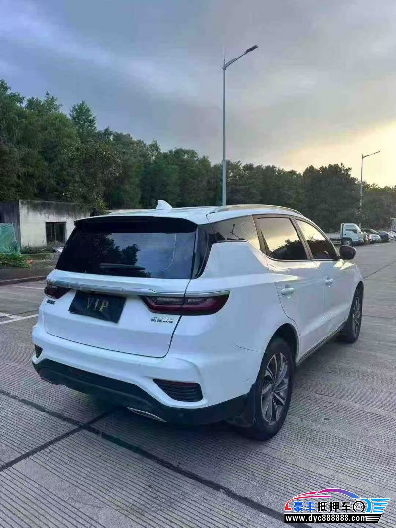 20年吉利远景轿车抵押车出售