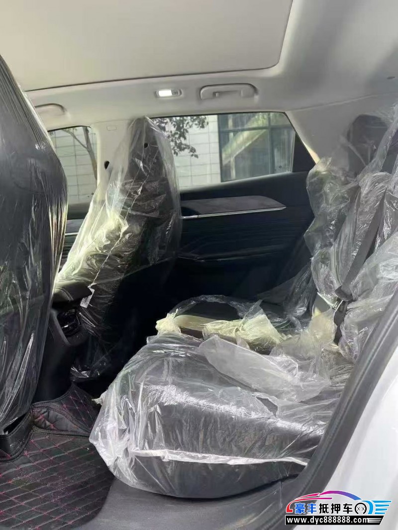 24年东风风神浩瀚轿车抵押车出售