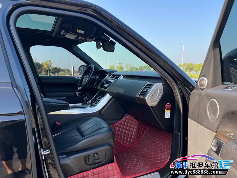 19年路虎揽胜运动轿车抵押车出售