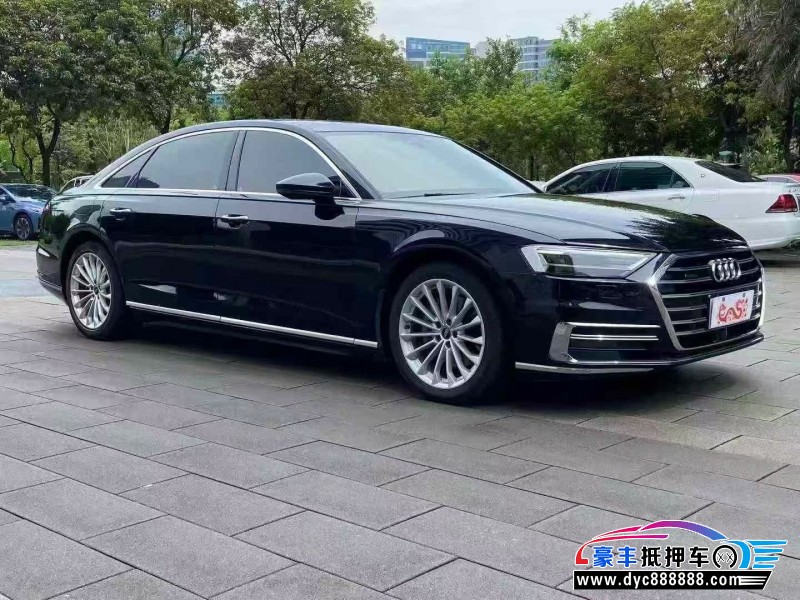 22年奥迪A8L轿车抵押车出售