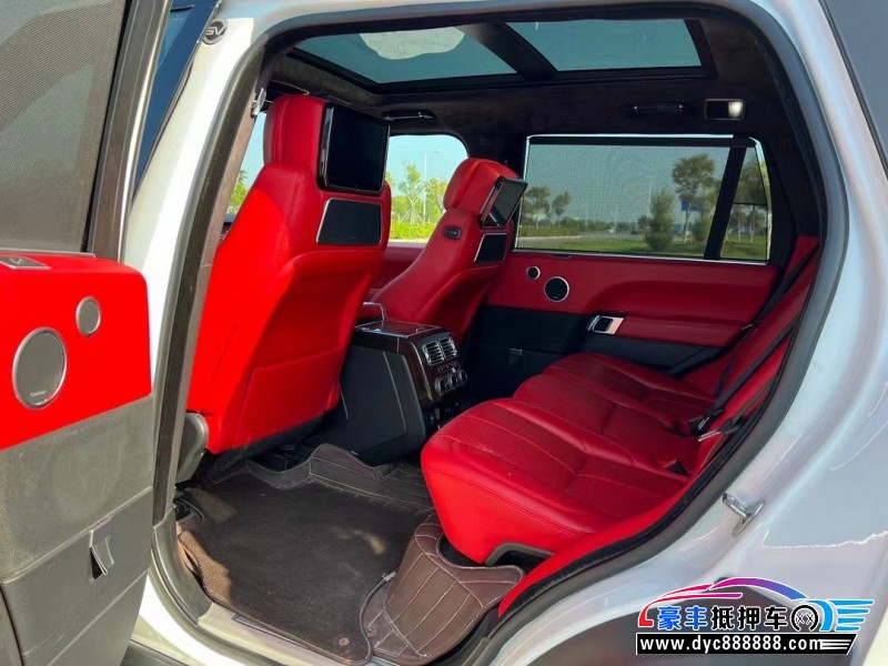 16年路虎揽胜行政轿车抵押车出售