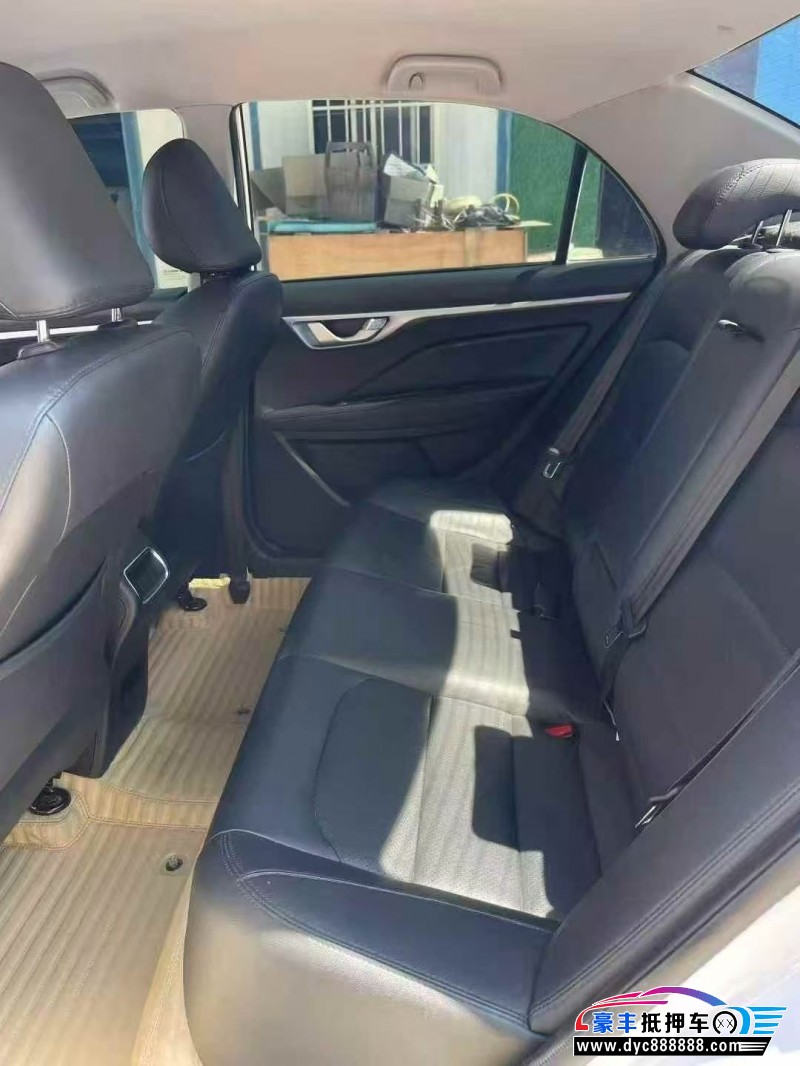 20年吉利远景轿车抵押车出售