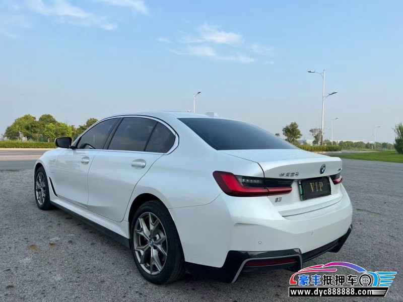 24年宝马i3轿车抵押车出售