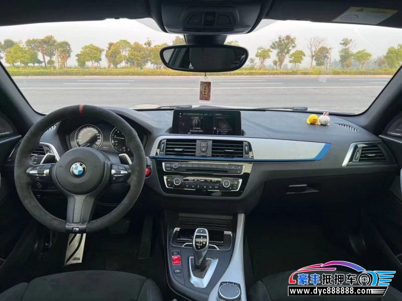 18年宝马2系轿车抵押车出售