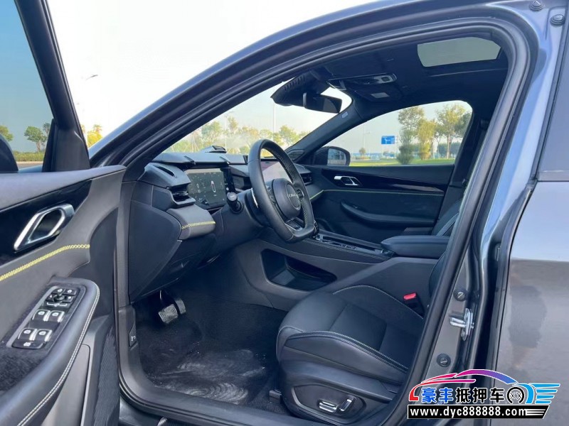 24年领克03轿车抵押车出售