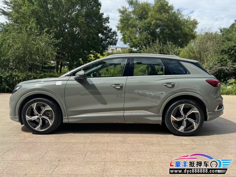 24年奥迪Q4轿车抵押车出售