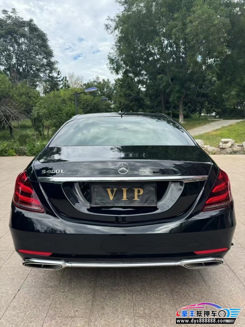 15年奔驰S轿车抵押车出售