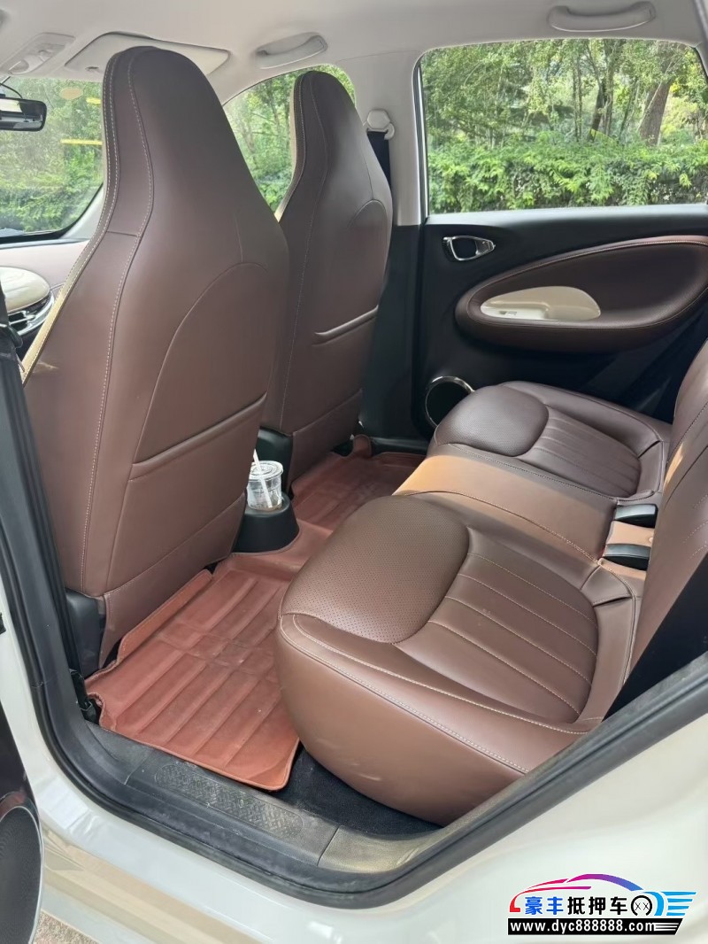 24年五菱缤果轿车抵押车出售