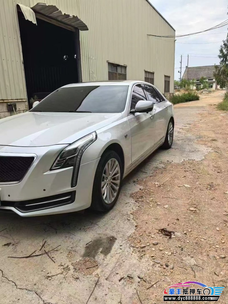 17年凯迪拉克CT6轿车抵押车出售