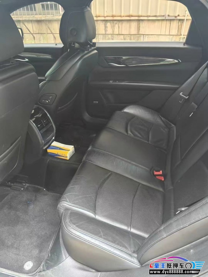 17年凯迪拉克CT6轿车抵押车出售