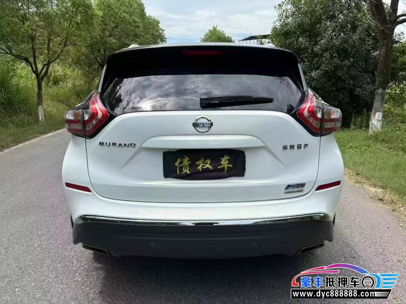 16年日产楼兰轿车抵押车出售