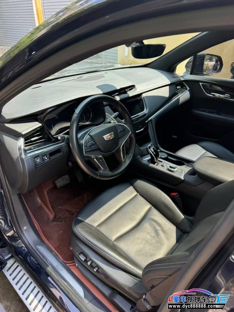 20年凯迪拉克XT5轿车抵押车出售