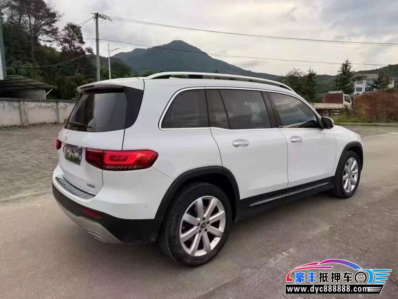 20年奔驰GLB轿车抵押车出售