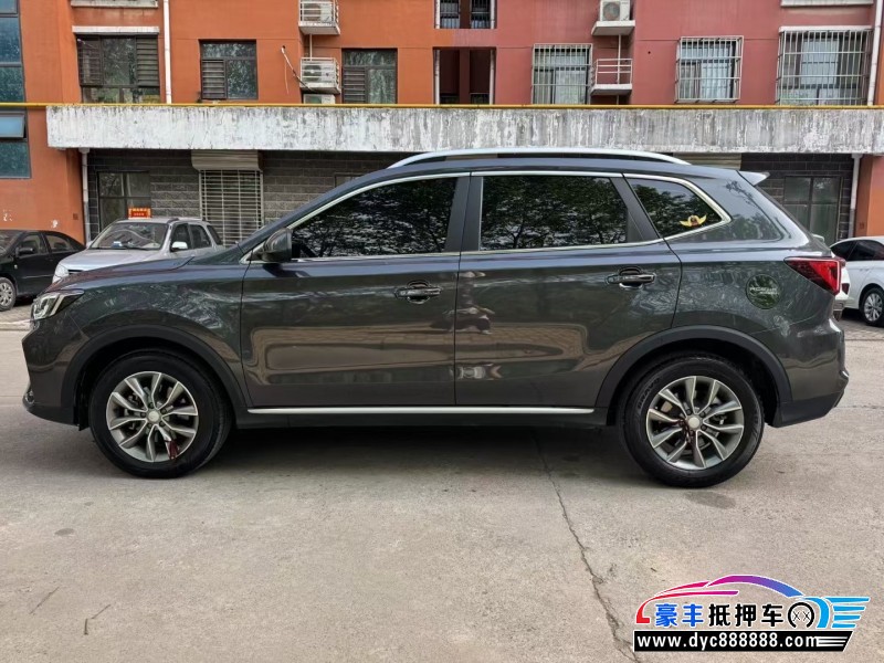 24年荣威RX5轿车抵押车出售