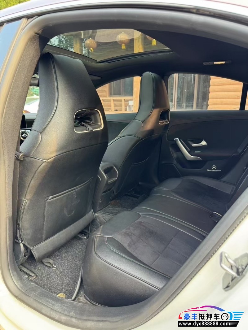 20年奔驰CLA轿车抵押车出售