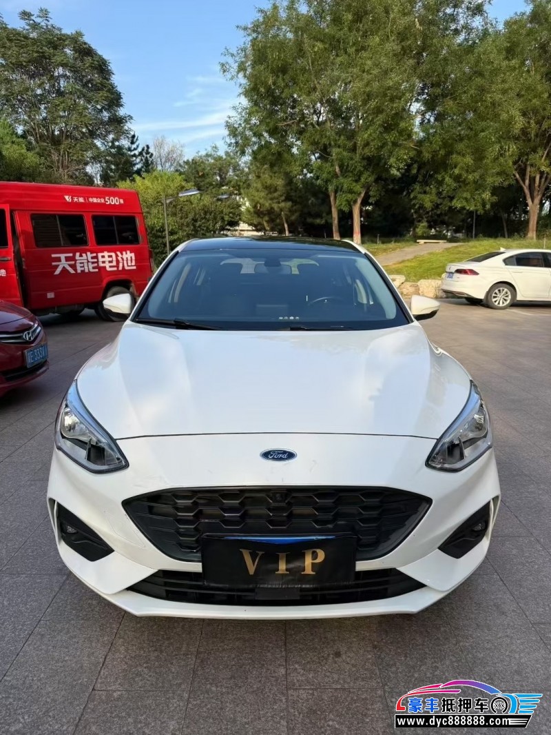 20年福特福克斯轿车抵押车出售