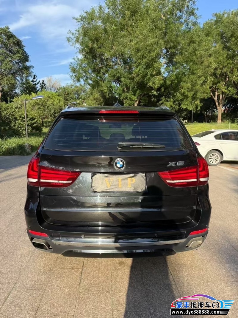 17年宝马X5轿车抵押车出售