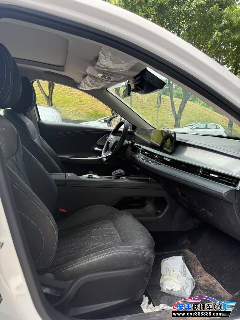 24年奇瑞艾瑞泽轿车抵押车出售