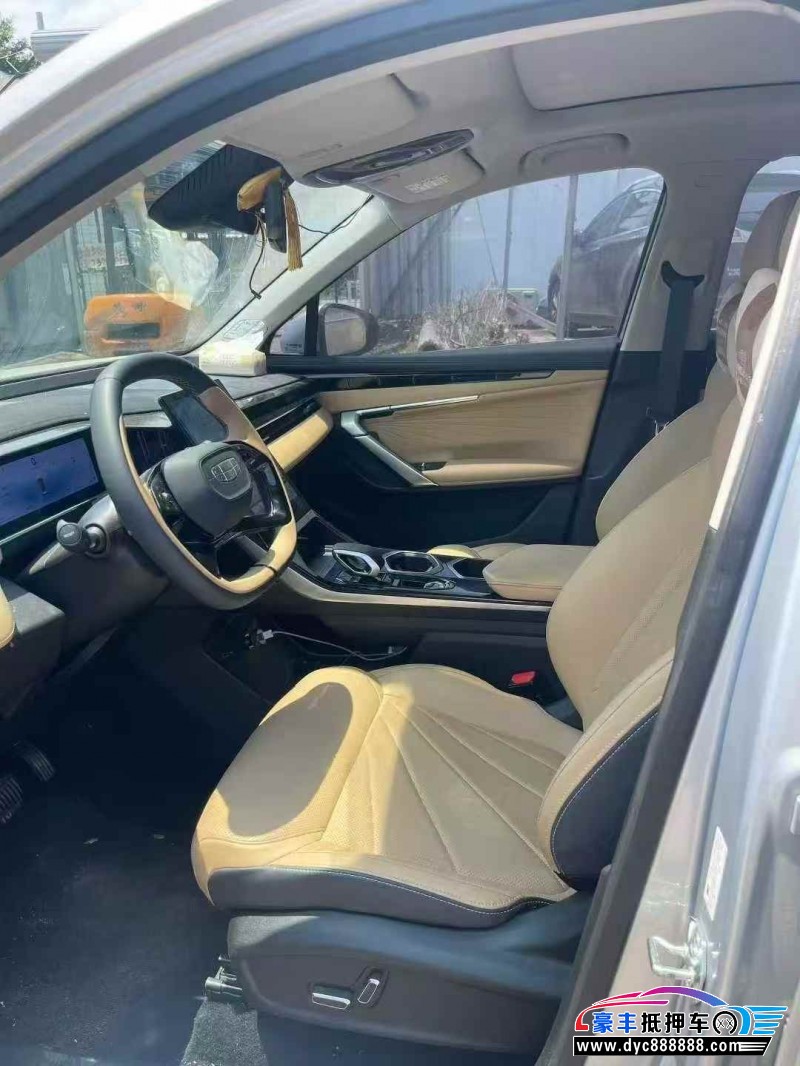 24年吉利博越轿车抵押车出售